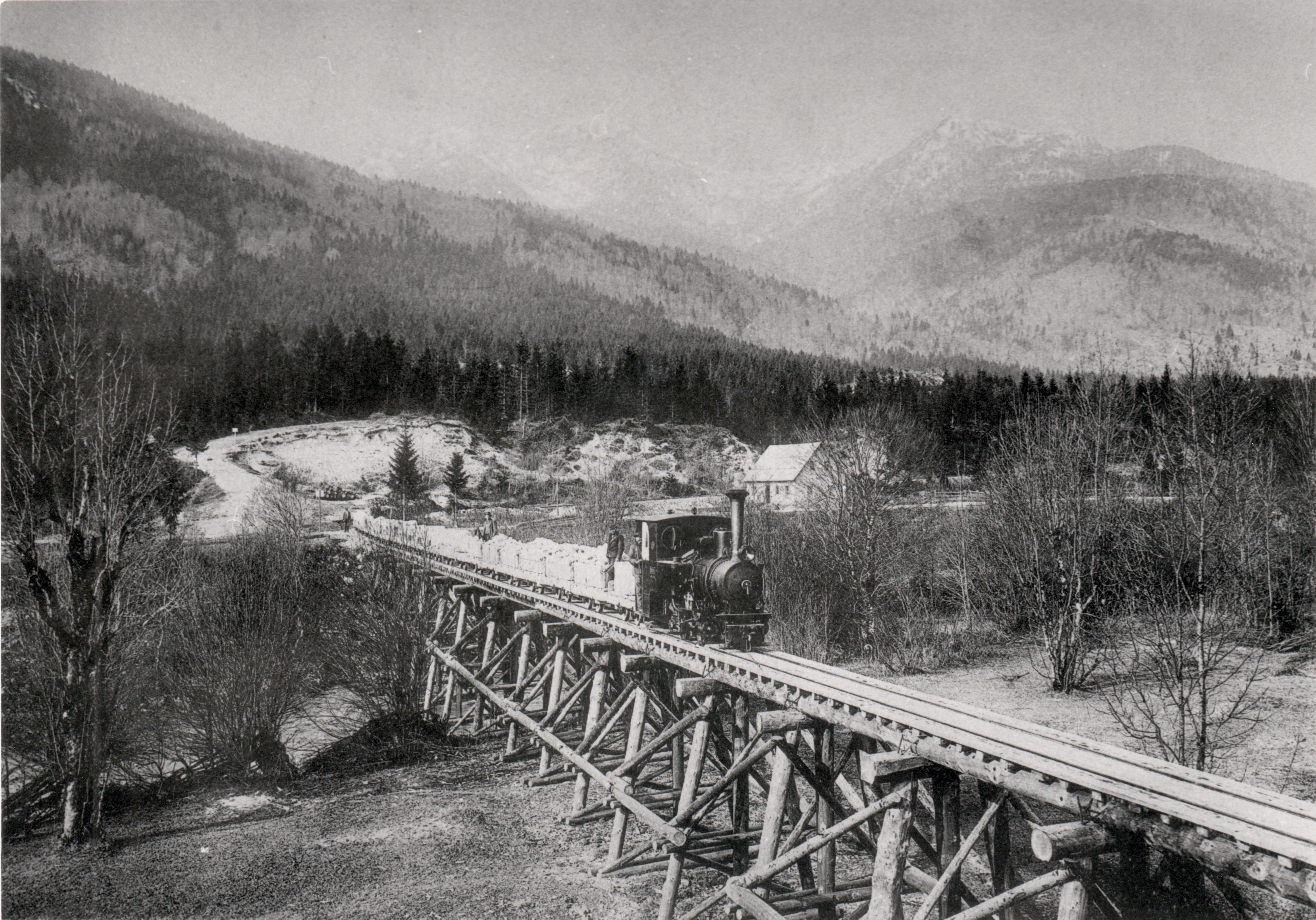 Arhivska 3 Arhiv_Gorenjski muzej